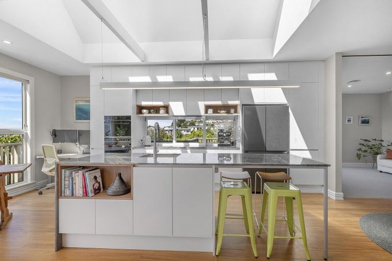 Photo of property in 123 Mitchell Street, Brooklyn, Wellington, 6021