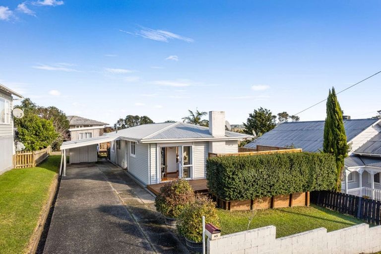 Photo of property in 45 Puriri Street, Helensville, 0800