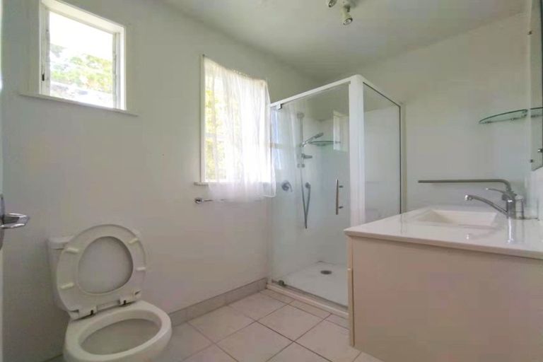 Photo of property in 25 Salisbury Road, Birkdale, Auckland, 0626