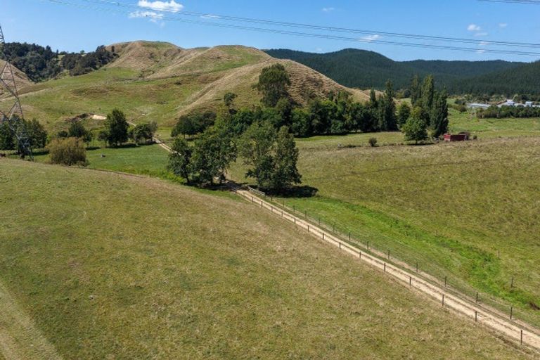 Photo of property in 880 Kopuku Road, Maramarua Forest, Pokeno, 2471