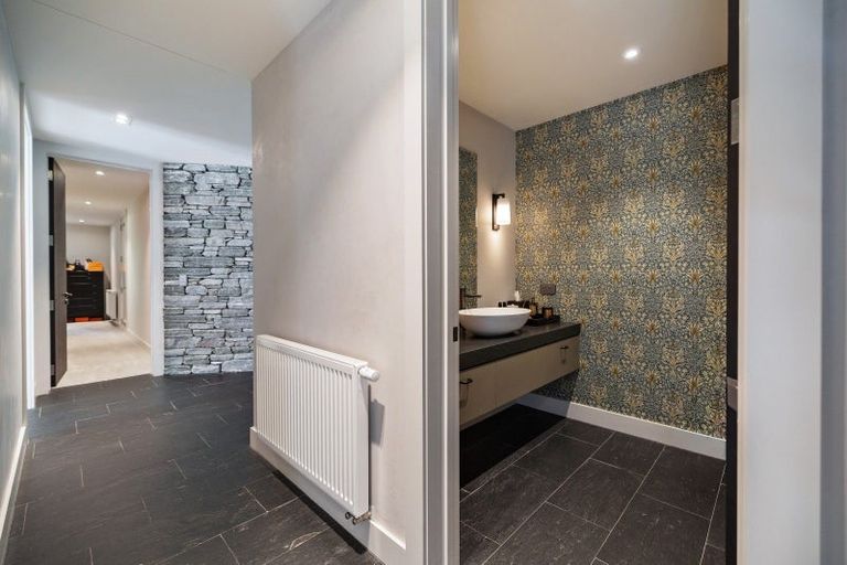 Photo of property in Millbrook Resort, 4 Dalgleish Lane, Arrowtown, 9371