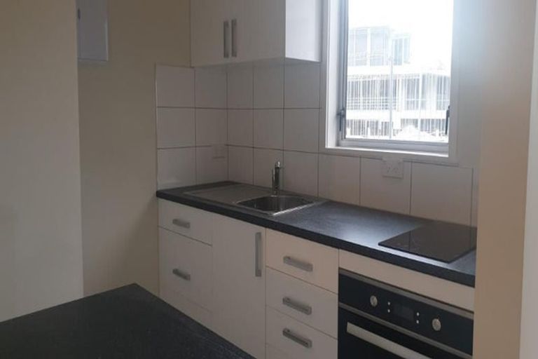 Photo of property in 4/21 The Mall, Mount Maunganui, 3116