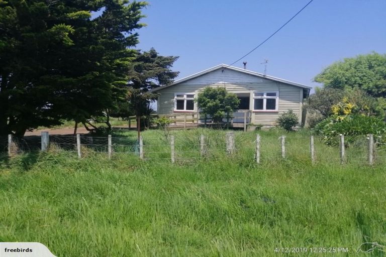 Photo of property in 48 Nuku Street, Tangimoana, 4822
