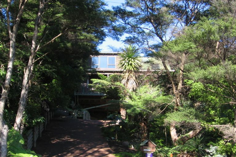 Photo of property in 22 Phillip Avenue, Glen Eden, Auckland, 0602