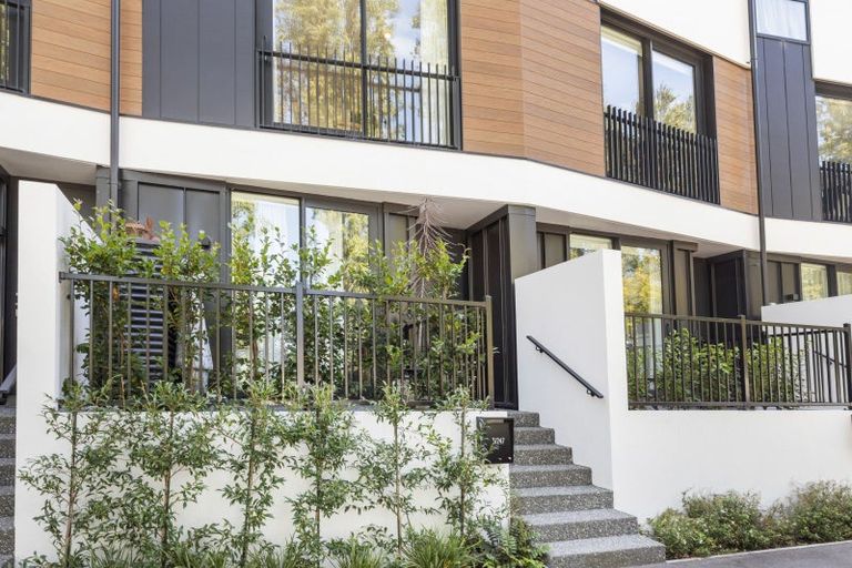 Photo of property in 3/247 Cambridge Terrace, Christchurch Central, Christchurch, 8013