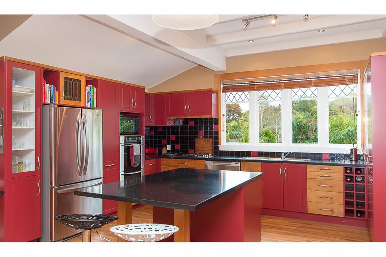 Photo of property in 77 Colombo Road, Waiuku, 2123