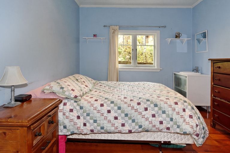 Photo of property in 179 Titirangi Road, New Lynn, Auckland, 0600