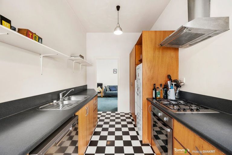 Photo of property in 3 Waikato Street, Island Bay, Wellington, 6023