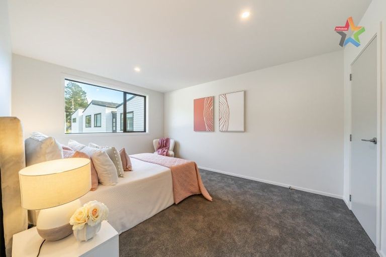 Photo of property in 7/11 Lees Grove, Wainuiomata, Lower Hutt, 5014