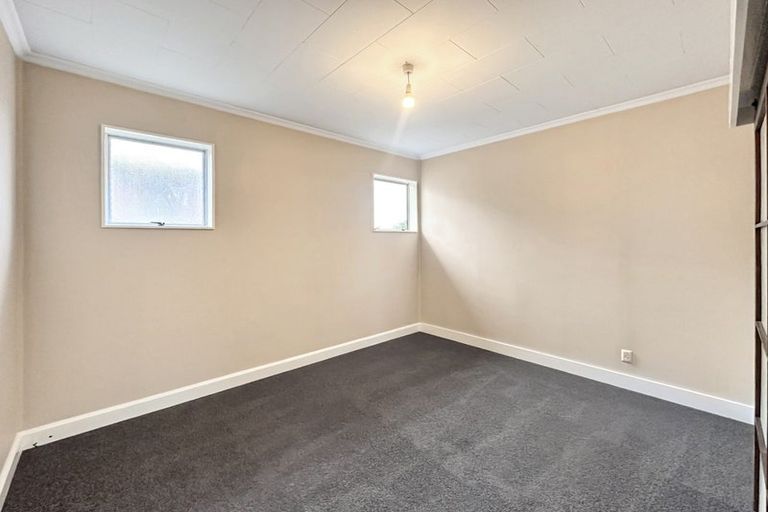 Photo of property in 65 Swiss Avenue, Gonville, Whanganui, 4501