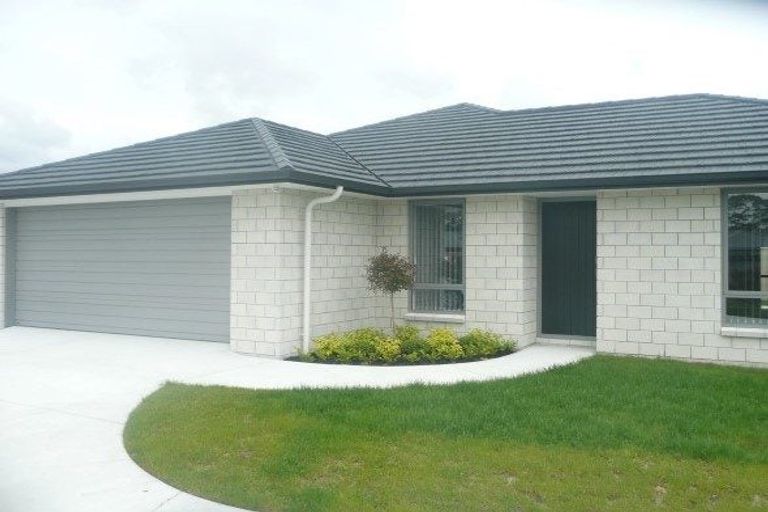 Photo of property in 22e Clive Road, Katikati, 3129