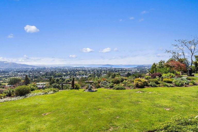 Photo of property in 16 Henare Place, Tihiotonga, Rotorua, 3015