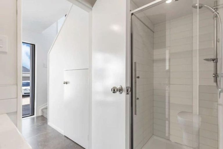 Photo of property in 30b Grassways Avenue, Pakuranga, Auckland, 2010