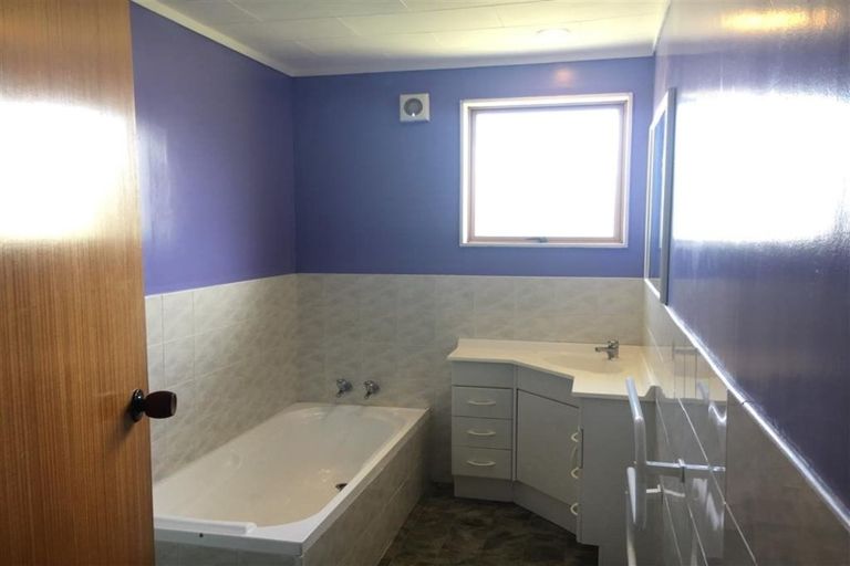 Photo of property in 52 Discovery Drive, Whitby, Porirua, 5024