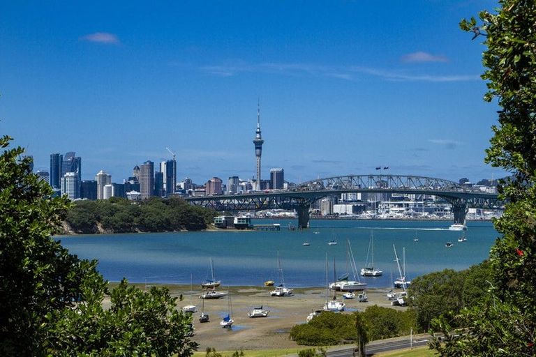 Photo of property in 59 Seaview Avenue, Northcote, Auckland, 0627