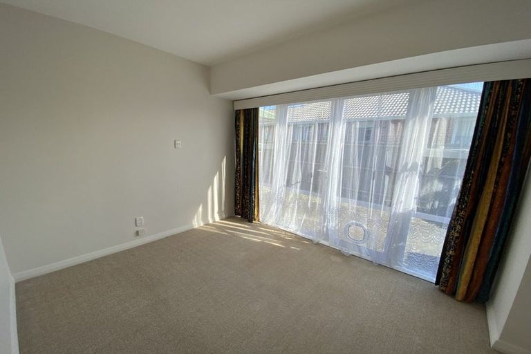 Photo of property in 9 Ryeland Avenue, Ilam, Christchurch, 8041