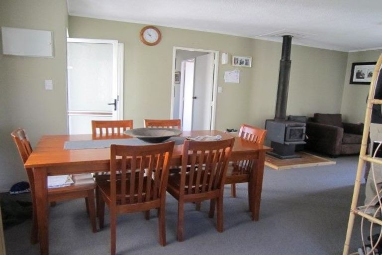 Photo of property in 29b Kent Terrace, Raglan, 3225