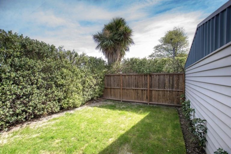 Photo of property in 130 Waimairi Road, Ilam, Christchurch, 8041