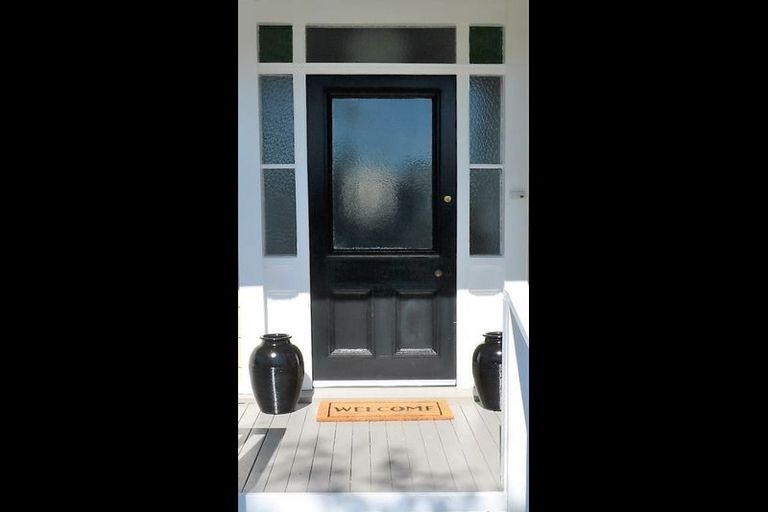 Photo of property in 16 King Street, Carterton, 5713