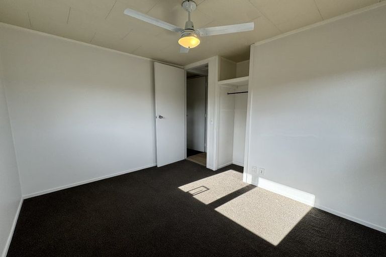 Photo of property in 118 Stapleford Crescent, Browns Bay, Auckland, 0630