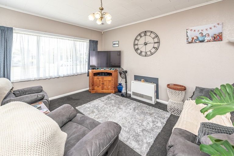Photo of property in 27 Roberts Avenue, Aramoho, Whanganui, 4500