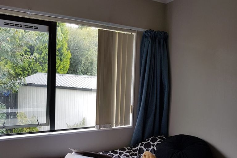 Photo of property in 90 Esmeralda Street, Welcome Bay, Tauranga, 3112