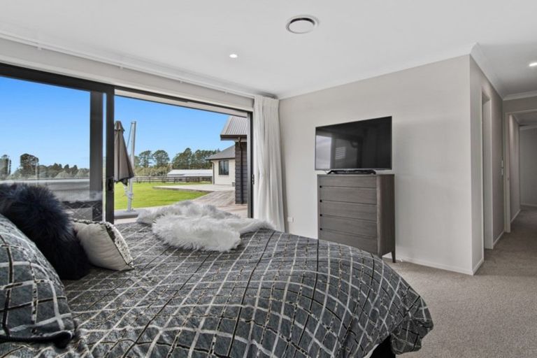 Photo of property in 25 Sarona Park Drive, Omanawa, Tauranga, 3171