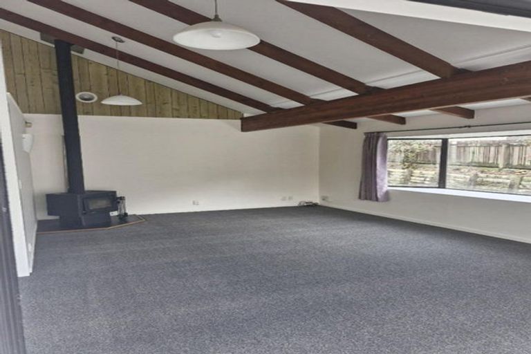 Photo of property in 36 Poplar Grove, Whalers Gate, New Plymouth, 4310