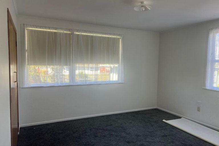 Photo of property in 10 Lomas Place, Manurewa, Auckland, 2102