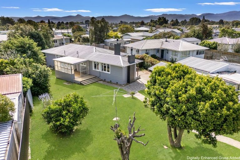 Photo of property in 31 Holdaway Street, Riversdale, Blenheim, 7201