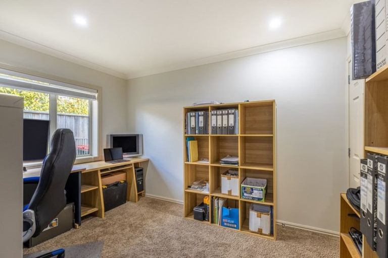 Photo of property in 9 Lassen Place, Stoke, Nelson, 7011