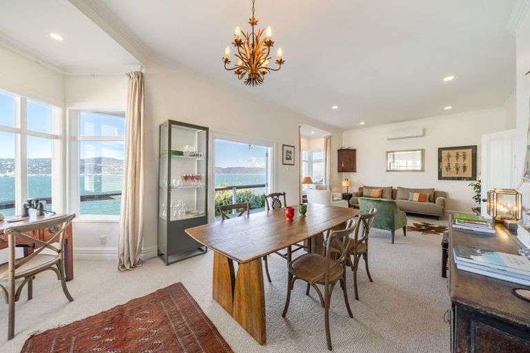 Photo of property in 9 Maida Vale Road, Roseneath, Wellington, 6011