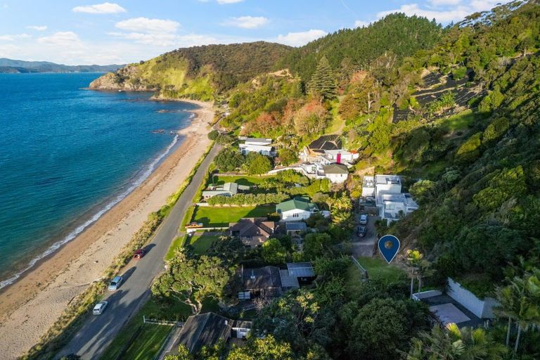 Photo of property in 115 Long Beach Road, Russell, 0202