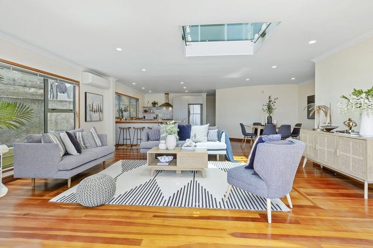 Photo of property in 10 Ocean Parade, Pukerua Bay, 5026