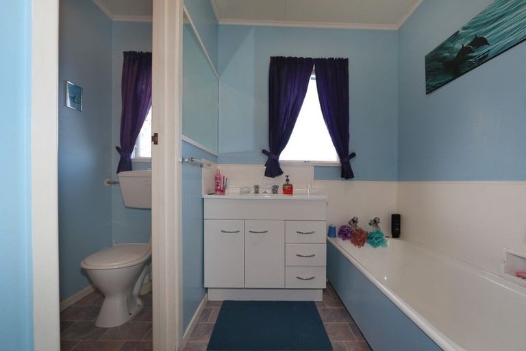 Photo of property in 32 Robinson Crescent, Tamatea, Napier, 4112