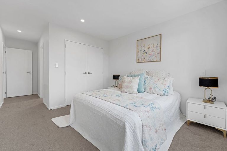 Photo of property in 13c Southview Place, Wattle Downs, Auckland, 2102