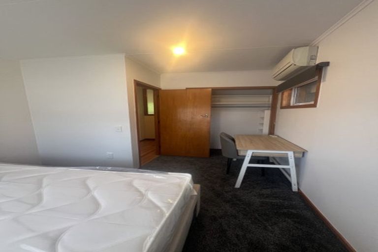 Photo of property in 28a Hillcrest Road, Hillcrest, Hamilton, 3216