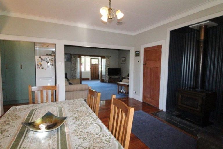 Photo of property in 9 Hero Street, Lumsden, 9730