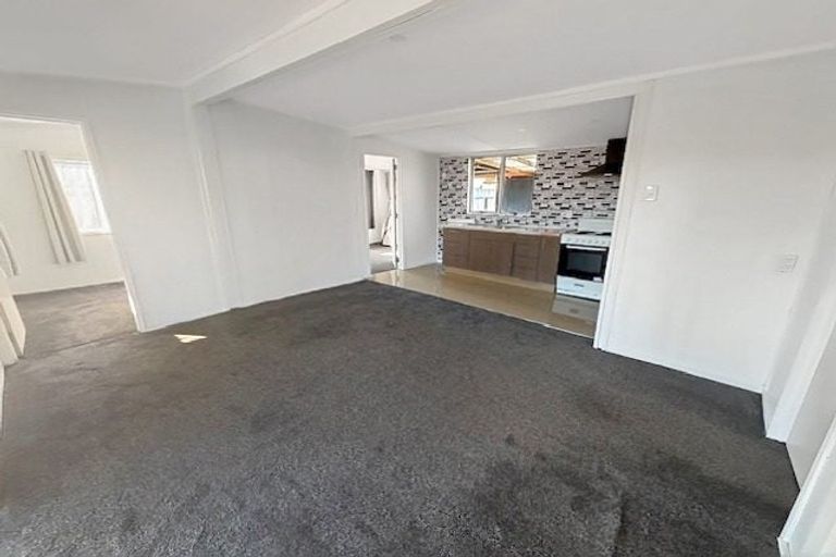 Photo of property in 15 Kauri Street, Mangakino, 3421