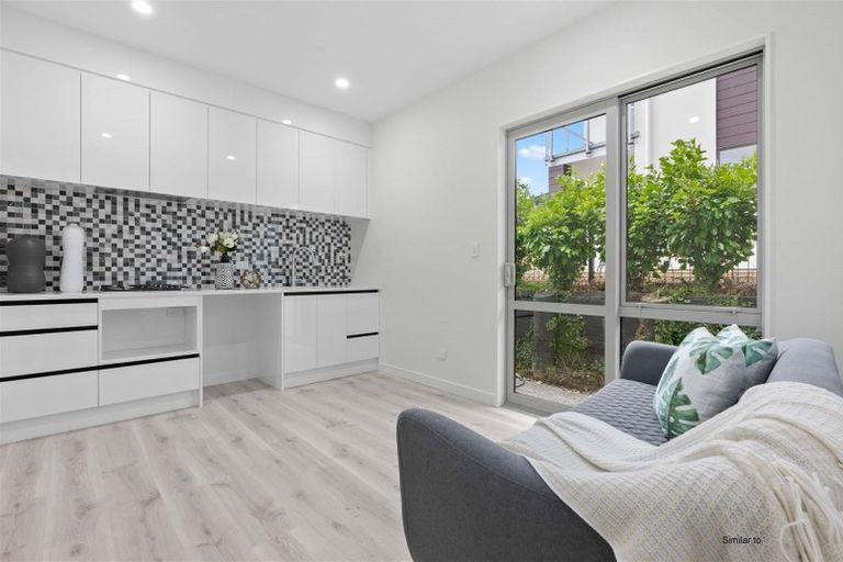 Photo of property in 60 Twin Parks Rise, Papakura, 2110