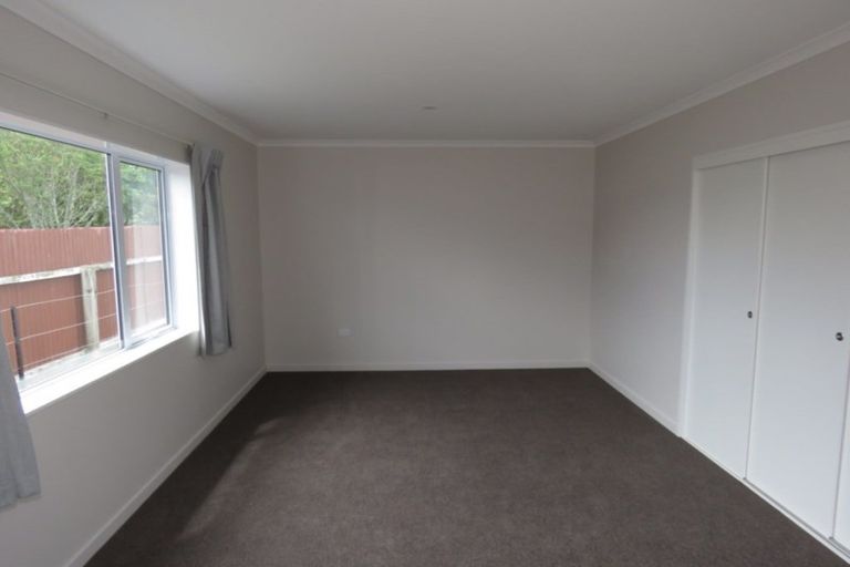 Photo of property in 9 Russell Street, Westport, 7825