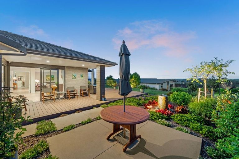 Photo of property in 50 William Andrew Road, Pukekohe, 2120