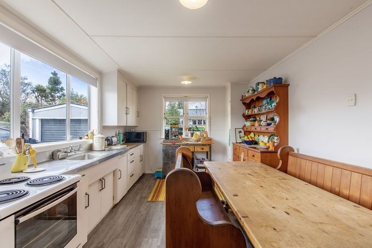 Photo of property in 6 Rangipoia Place, Turangi, 3334