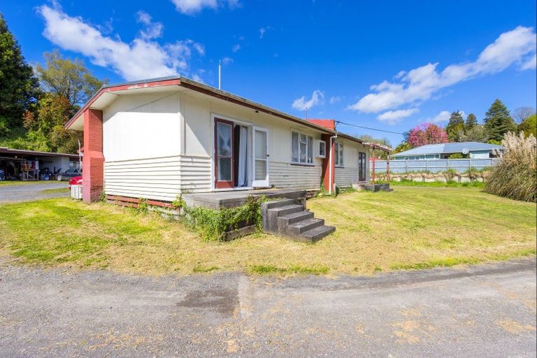 Photo of property in 10 Lairdvale Road, Taumarunui, 3920