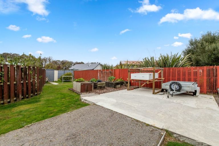 Photo of property in 25 Matthew Place, Kawaha Point, Rotorua, 3010