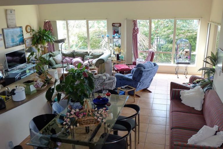 Photo of property in 17 Trimaran Drive, Gulf Harbour, Whangaparaoa, 0930