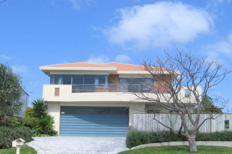 Photo of property in 994 Papamoa Beach Road, Papamoa Beach, Papamoa, 3118