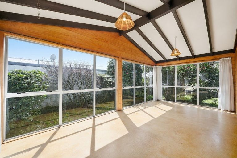 Photo of property in 6 Waimate Crescent, Tokoroa, 3420