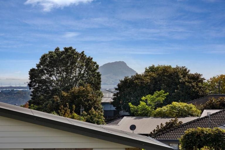 Photo of property in 146 Waikite Road, Welcome Bay, Tauranga, 3175