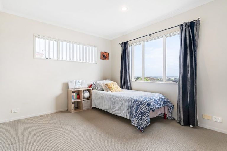 Photo of property in 11 Amaretto Avenue, Flat Bush, Auckland, 2019